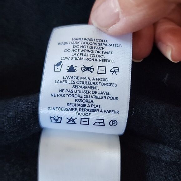 Lands' End 100% Cashmere Button Up Cardigan Sweater Women XL 18 Black Crew Neck - Picture 7 of 7